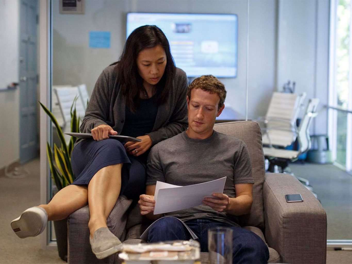 Cuộc sống bình dị của cặp vợ chồng bạc tỷ Mark Zuckerberg và Priscilla Chan - 5