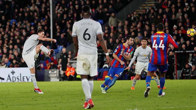 Matic ghi siêu phẩm, MU ngược dòng: Triệu fan “cảm ơn” Chelsea tặng quà Matic ghi siêu phẩm, MU ngược dòng: Triệu fan “cảm ơn” Chelsea tặng quà