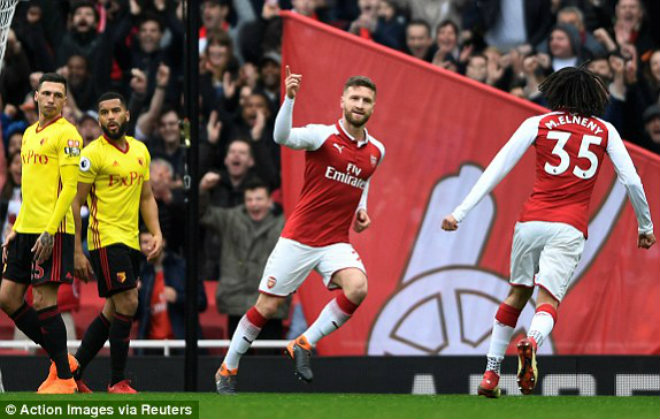 Arsenal - Watford: Penalty hỏng ăn, "pháo nổ" tưng bừng - 1