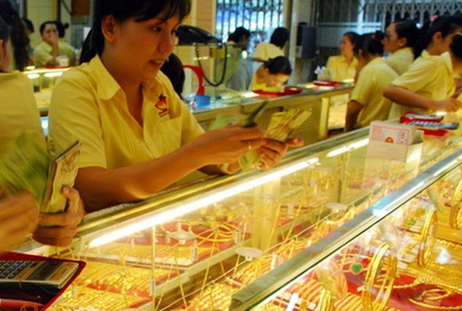 Giá vàng hôm nay 12/3: Vàng có xu hướng giảm ngay đầu tuần