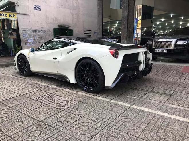 Ferrari 488GTB Misha Designs ra biển trắng, giá hơn 17 tỷ đồng - 8