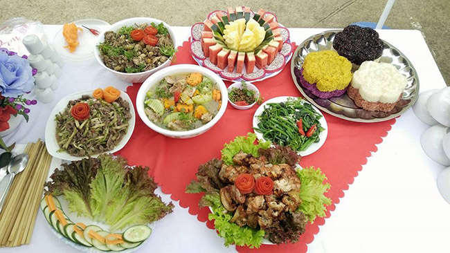Những món ăn dân tộc độc đáo của người Thái 
