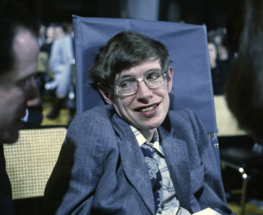 Thông điệp cuối cùng thiên tài vật lý Hawking gửi đến nhân loại - 3