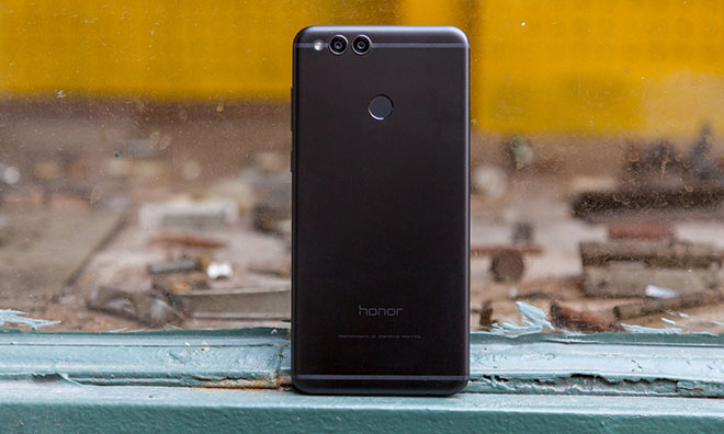 Đánh giá Honor 7X - hoàn hảo thiết kế, giá tầm trung miễn chê