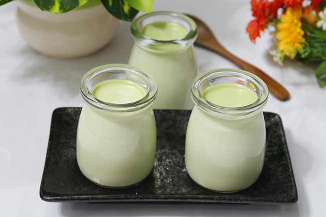 Cách làm sữa chua lá dứa thơm mát cực hấp dẫn cho mùa hè - 8