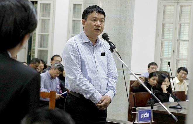 Ông Đinh La Thăng: "Bị cáo trở thành người con bất hiếu" Ông Đinh La Thăng: "Bị cáo trở thành người con bất hiếu"