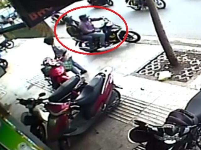 Lộ diện hai đối tượng dùng vật giống súng cướp ngân hàng ở Sài Gòn Lộ diện hai đối tượng dùng vật giống súng cướp ngân hàng ở Sài Gòn