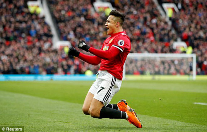 MU - Swansea: "Song sát" rực sáng, "Người Nhện" cứu nguy MU - Swansea: "Song sát" rực sáng, "Người Nhện" cứu nguy
