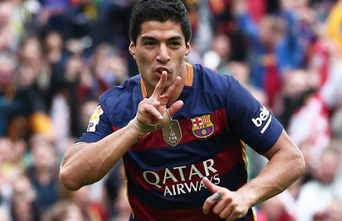Luis Suarez: Vượt bóng Messi, tranh đoạt QBV - 1