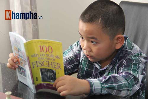 Thần đồng cờ vua Đặng Anh Minh: Tài không đợi tuổi - 1