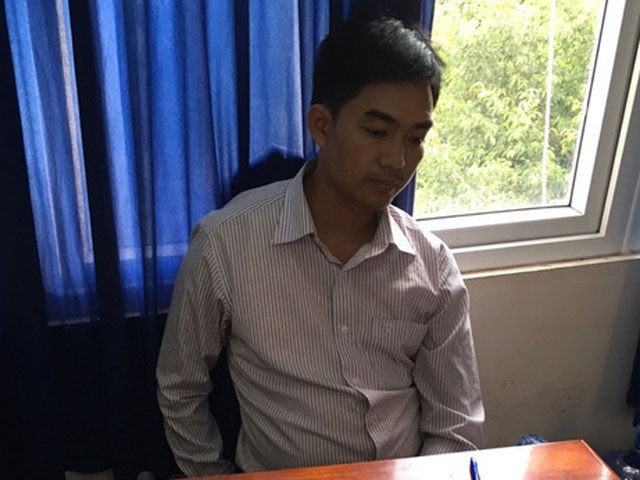 Giả công an ôm hơn 500 triệu của người tình về cho vợ Giả công an ôm hơn 500 triệu của người tình về cho vợ