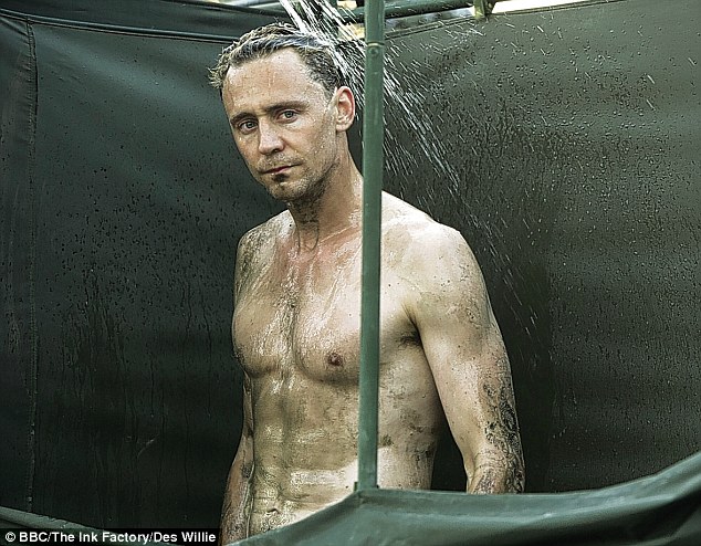 Bi quyet de co than hinh chuan cua Tom Hiddleston - 3