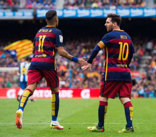 Barca có biến: Neymar "chiến tranh lạnh" với Messi Barca có biến: Neymar "chiến tranh lạnh" với Messi