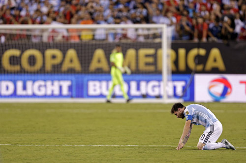 "Chiếc áo giáp" Argentina và ngày Messi gục ngã "Chiếc áo giáp" Argentina và ngày Messi gục ngã