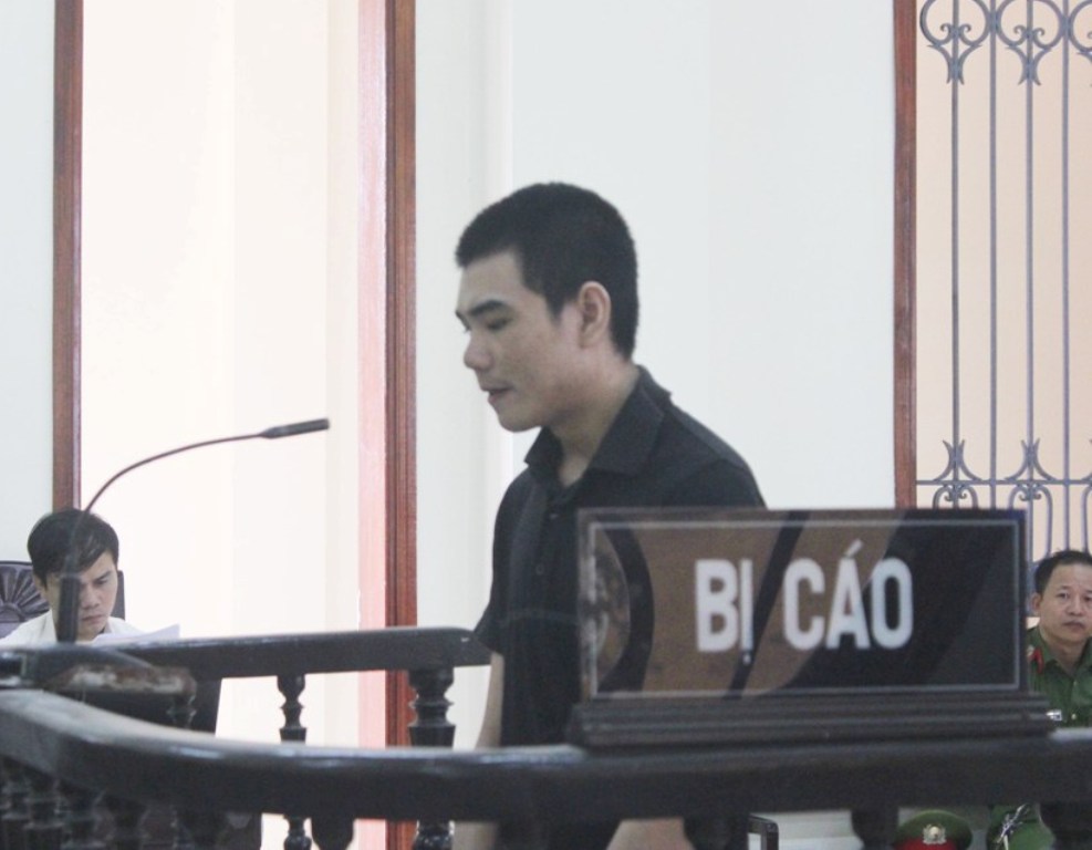 Kẻ giết 4 người ở Nghệ An chấp nhận bản án tử hình Kẻ giết 4 người ở Nghệ An chấp nhận bản án tử hình