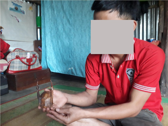 Nhặt được sừng lạ, trả hàng trăm triệu chưa bán Nhặt được sừng lạ, trả hàng trăm triệu chưa bán