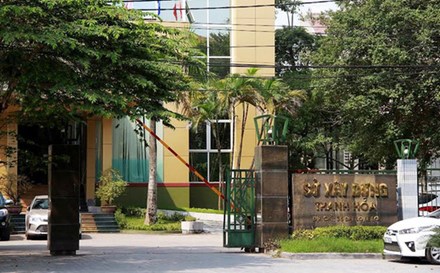 Phát ngôn vụ bà Quỳnh Anh, quan chức Sở Xây dựng phải kiểm điểm khẩn cấp Phát ngôn vụ bà Quỳnh Anh, quan chức Sở Xây dựng phải kiểm điểm khẩn cấp