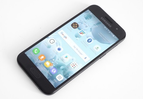 Đánh giá Samsung Galaxy A3 &#40;2017&#41;: Thiết kế đẹp, đủ dùng - 4