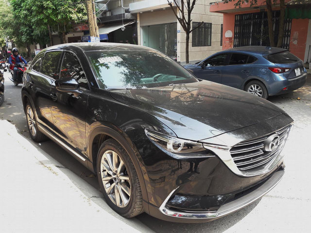 Mazda CX-9 2017 ra đại lý với giá 2,15 tỷ đồng Mazda CX-9 2017 ra đại lý với giá 2,15 tỷ đồng