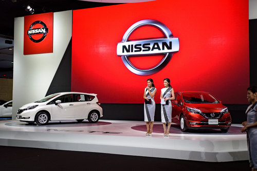Xe nhỏ giá rẻ Nissan Note hoàn toàn mới chỉ 374 triệu đồng Xe nhỏ giá rẻ Nissan Note hoàn toàn mới chỉ 374 triệu đồng