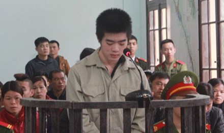 Uống rượu thâu đêm, đâm chết người hóng mát ven đường Uống rượu thâu đêm, đâm chết người hóng mát ven đường