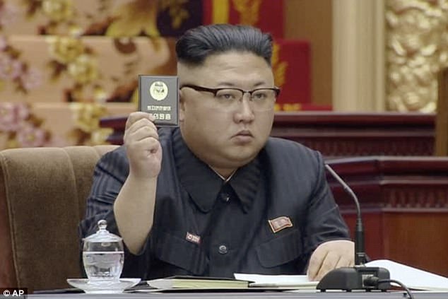 Triều Tiên tuyên bố sẵn sàng dội bom hạt nhân vào Mỹ - 2