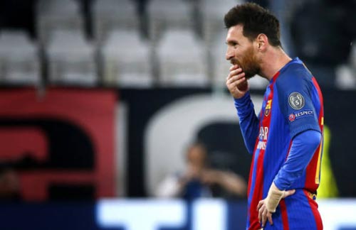 Đua QBV: Messi trong cơn bĩ cực, Ronaldo bứt đi thật xa Đua QBV: Messi trong cơn bĩ cực, Ronaldo bứt đi thật xa