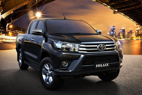 Xe Toyota ở Việt Nam hạ giá đồng loạt - 5