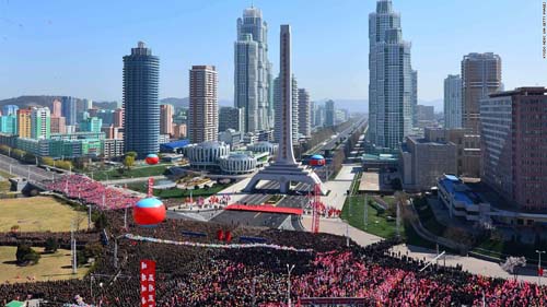 Kim Jong-un mời báo Mỹ xem thứ mạnh như "100 bom hạt nhân" - 3