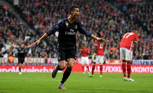 Real: Lộ chân tướng 5 kẻ “đánh hội đồng” Ronaldo Real: Lộ chân tướng 5 kẻ “đánh hội đồng” Ronaldo