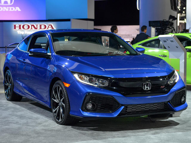 Honda Civic Si 2017: Bình mới rượu cũ Honda Civic Si 2017: Bình mới rượu cũ