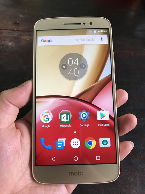 Đánh giá Moto M: Cấu hình “ngon” trong tầm giá - 2