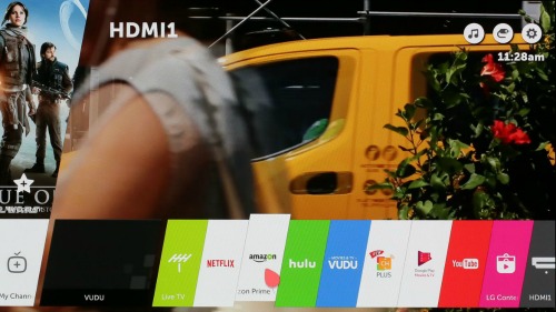 LG ra mắt TV OLED C7P siêu mỏng, cạnh tranh với Samsung - 2