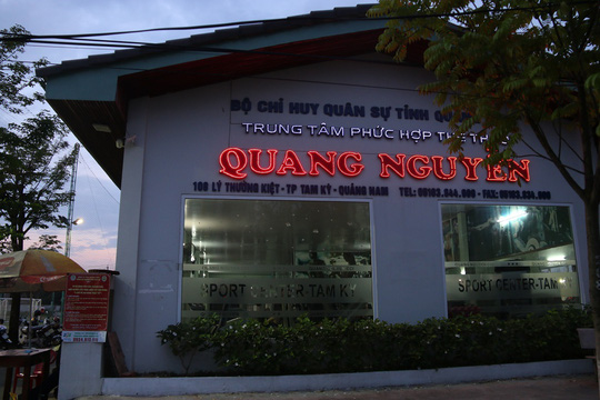 Học sinh chết đuối tại hồ bơi giữa thành phố - 2