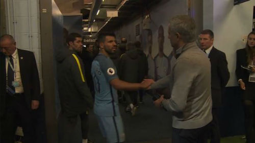 Mourinho phục kích Man City, biến Aguero thành &#34;kẻ phản bội thế kỷ&#34; - 2