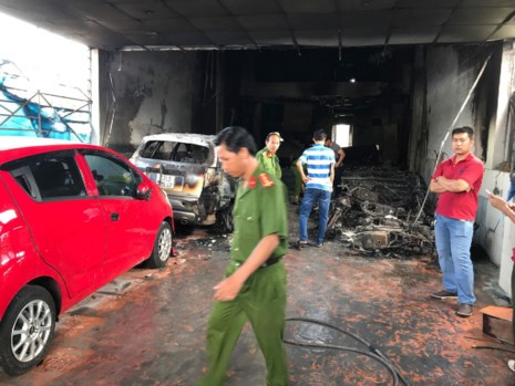 NÓNG: Cháy khách sạn ở Bình Thuận, 9 khách nhảy lầu - 2
