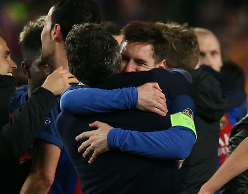 Barca sai lầm: Chưa gia hạn Messi, Man City trải thảm đỏ Barca sai lầm: Chưa gia hạn Messi, Man City trải thảm đỏ