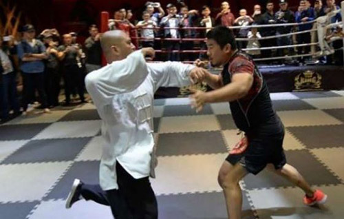 MMA sỉ nhục võ Trung Quốc: Chê Lý Tiểu Long, bị gạ đấu 2 tỷ VNĐ - 1