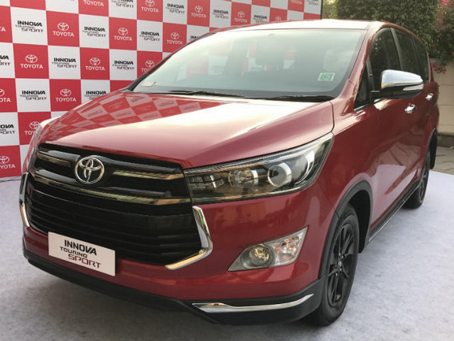 Toyota Innova Touring Sport có giá từ 630 triệu đồng Toyota Innova Touring Sport có giá từ 630 triệu đồng