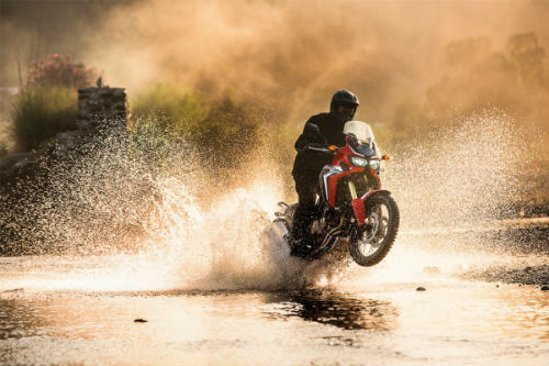 So găng Honda CRF 1000L Africa Twin và Ducati Multistrada 950 - 6