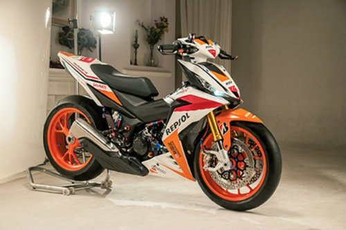 2017 Honda RS150R bản độ Việt khiến báo nước ngoài nể - 1