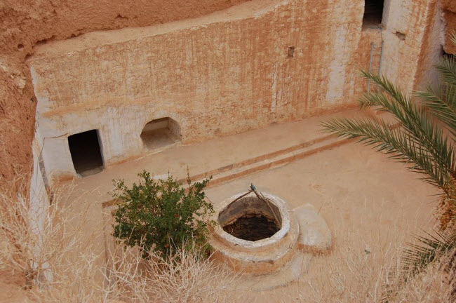 amp;#34;Trốn nóngamp;#34; trong những ngôi nhà ẩn mình dưới mặt đất ở Tunisia - 4