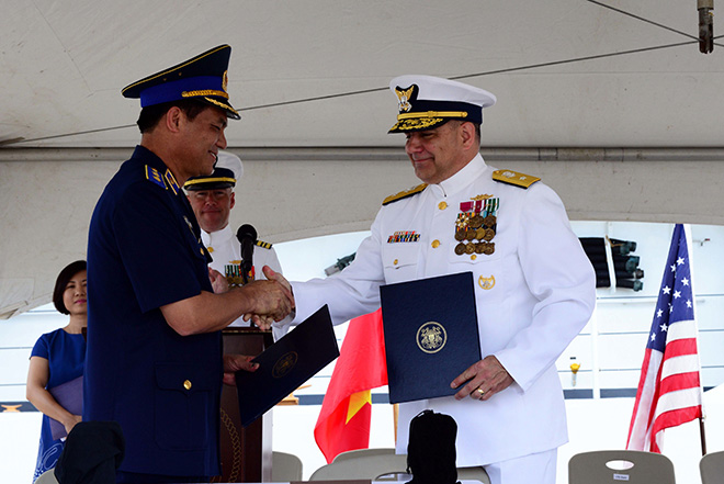 Cảnh sát biển Việt Nam nhận tàu tuần duyên từ Mỹ - 3