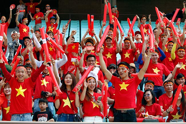 U20 Việt Nam chia tay World Cup, CĐV nữ xinh "ngẩn ngơ" U20 Việt Nam chia tay World Cup, CĐV nữ xinh "ngẩn ngơ"