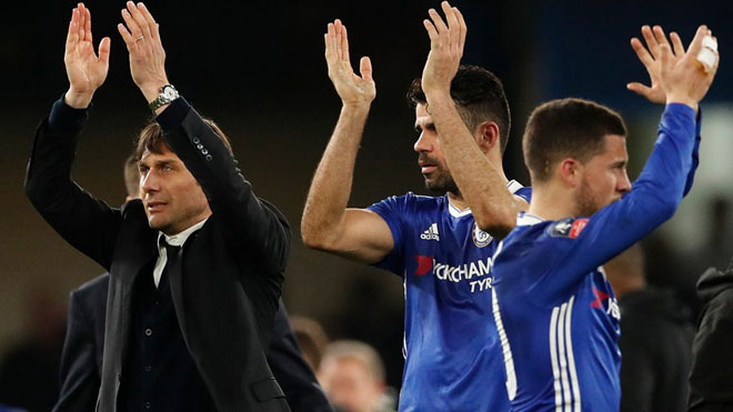 Chelsea thua Arsenal: 3-4-3, Conte lộ gót Achilles Chelsea thua Arsenal: 3-4-3, Conte lộ gót Achilles