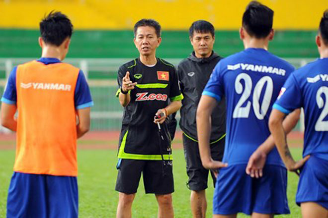 Vì sao HLV Hoàng Anh Tuấn không có tên ở tuyển Việt Nam? - 1