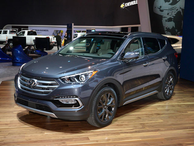 Hyundai Santa Fe ở Việt Nam giảm giá gây sốc Hyundai Santa Fe ở Việt Nam giảm giá gây sốc