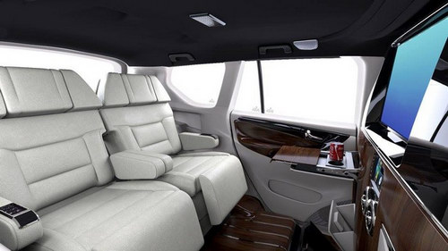 Ngạc nhiên với Innova phiên bản "chuyên cơ mặt đất" Ngạc nhiên với Innova phiên bản "chuyên cơ mặt đất"