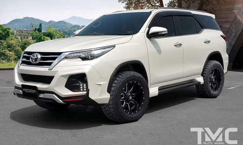Ngắm Toyota Fortuner mạnh mẽ với gói độ Vazooma-X Ngắm Toyota Fortuner mạnh mẽ với gói độ Vazooma-X