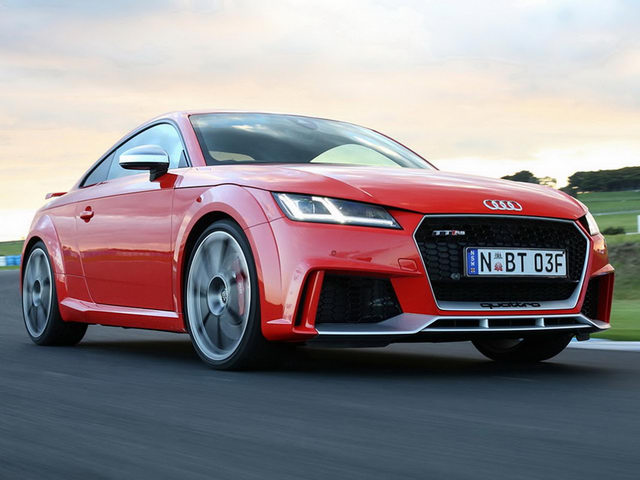 Audi TT RS 2017 có giá từ 2,3 tỷ đồng Audi TT RS 2017 có giá từ 2,3 tỷ đồng